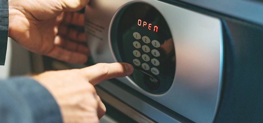 Cash Safe Openers in Los Angeles, California