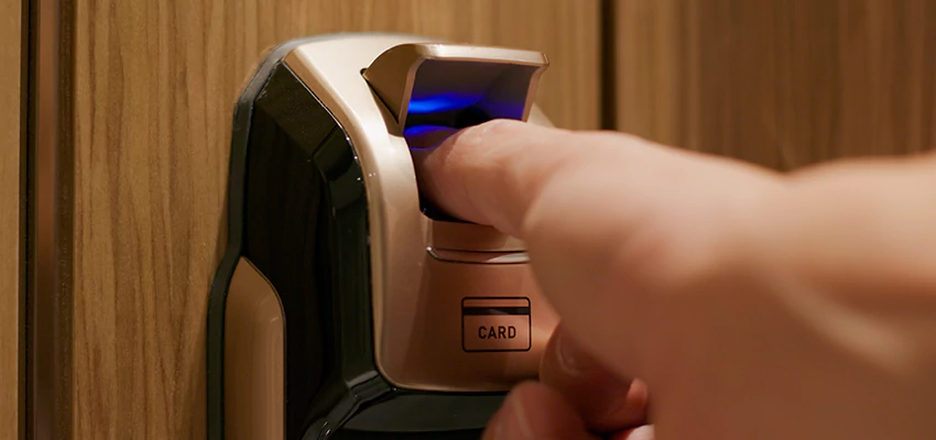 Locksmith Company For Window Lock Installation in Los Angeles, California