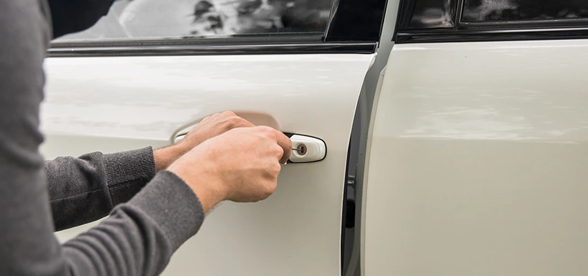Unlock Car Door Service in Los Angeles, CA